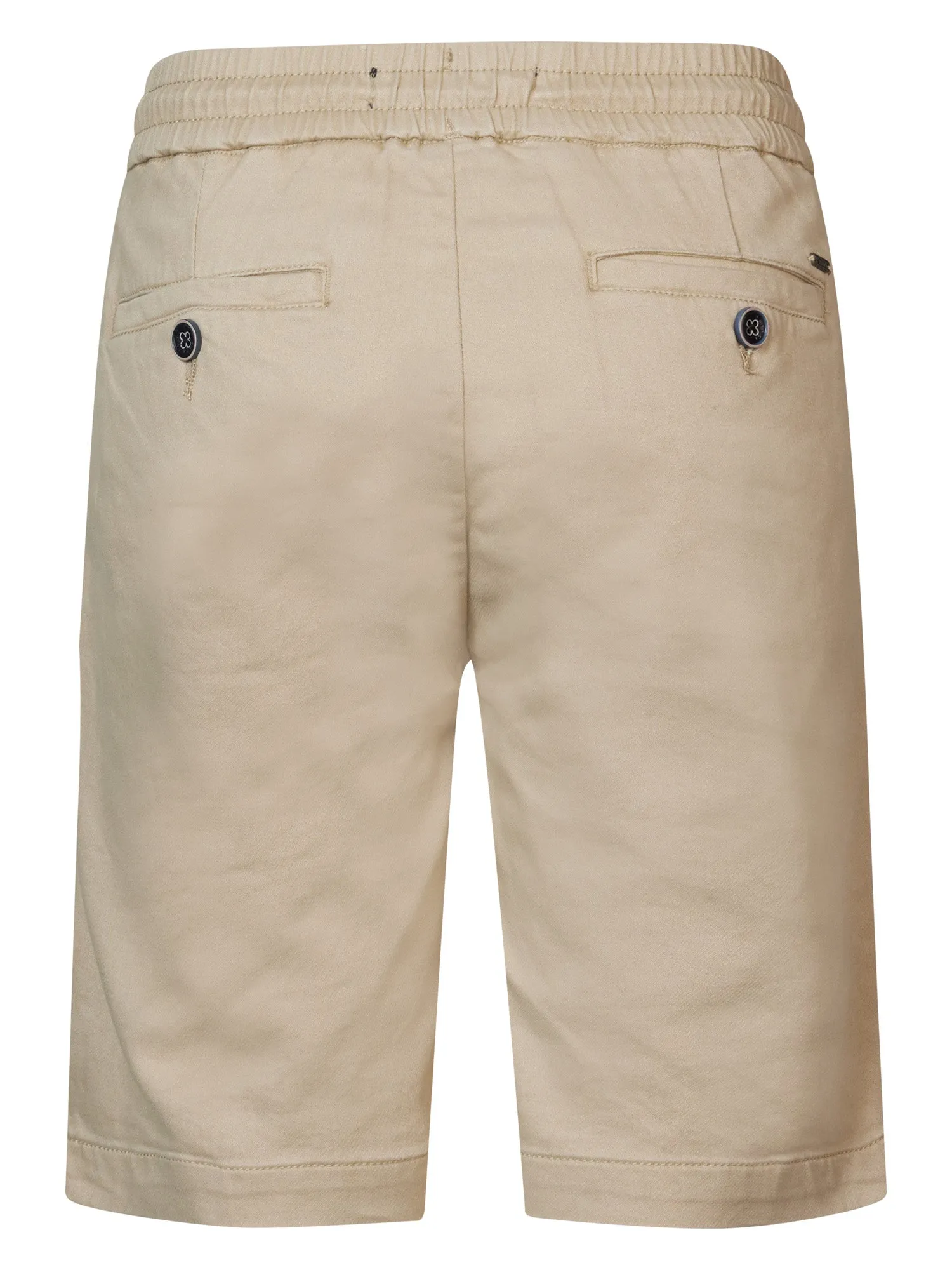 Chino Shorts Tanning