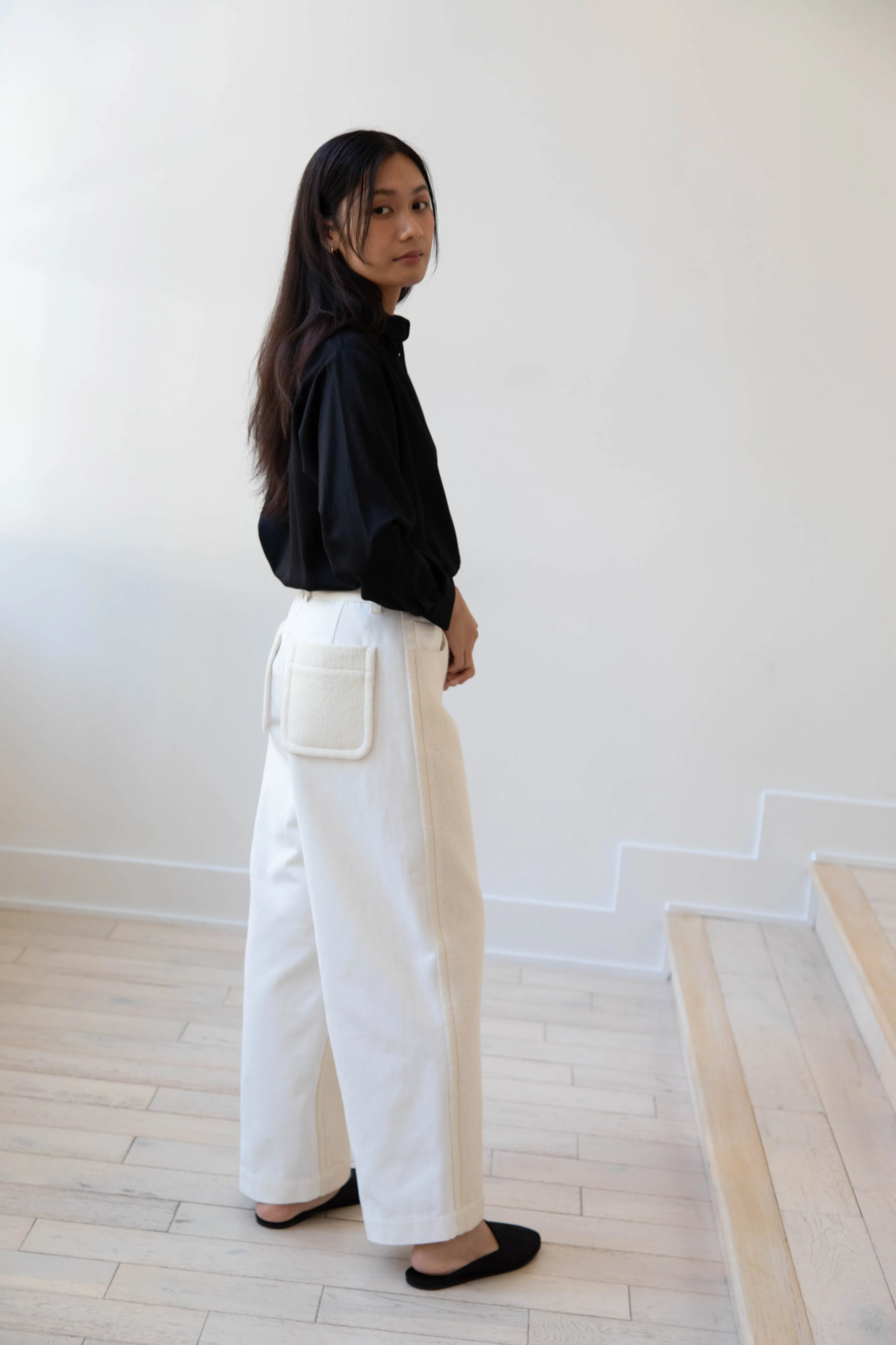 École de Curiosités | Peg Pants in White & Ecru