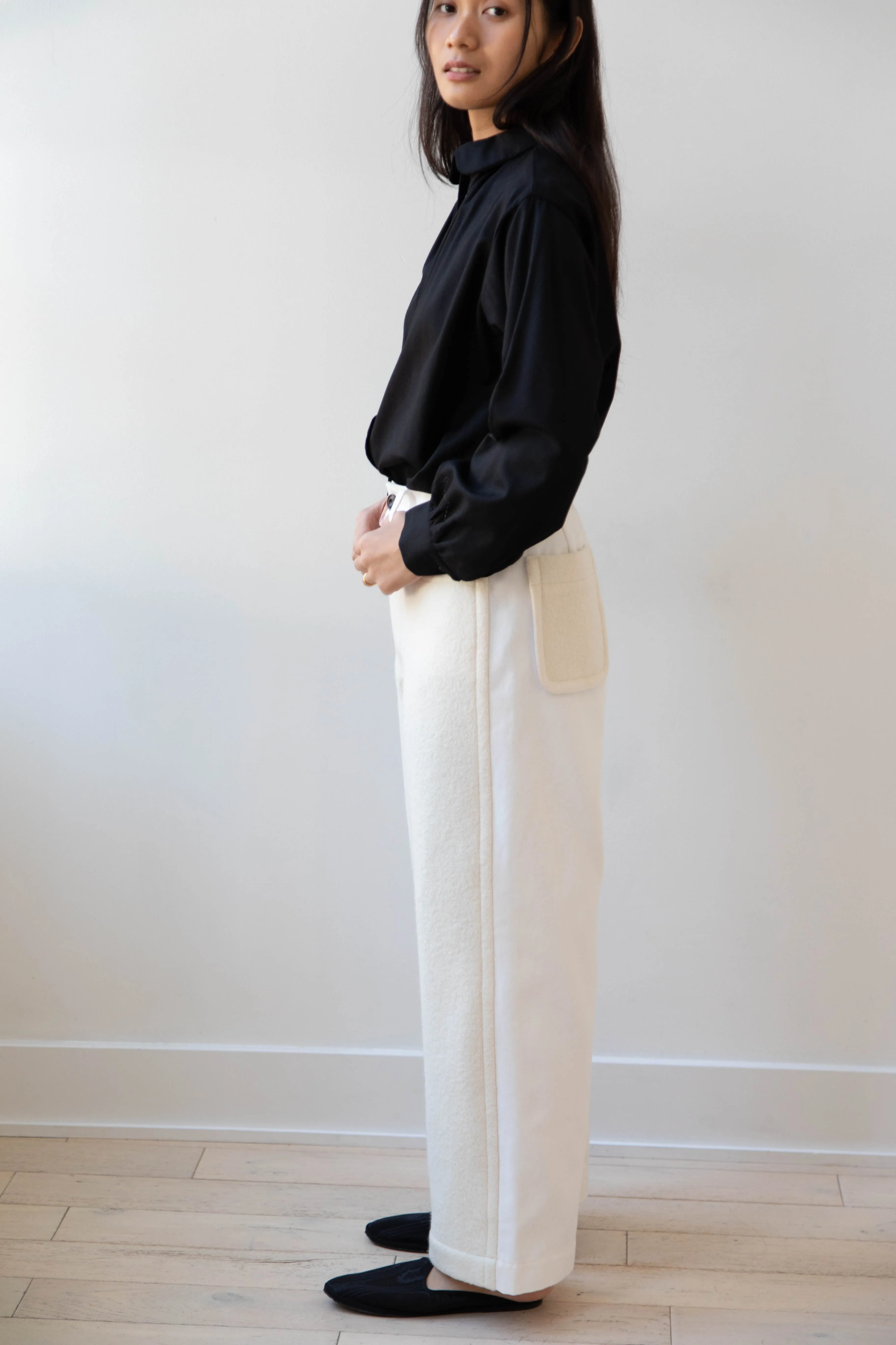 École de Curiosités | Peg Pants in White & Ecru