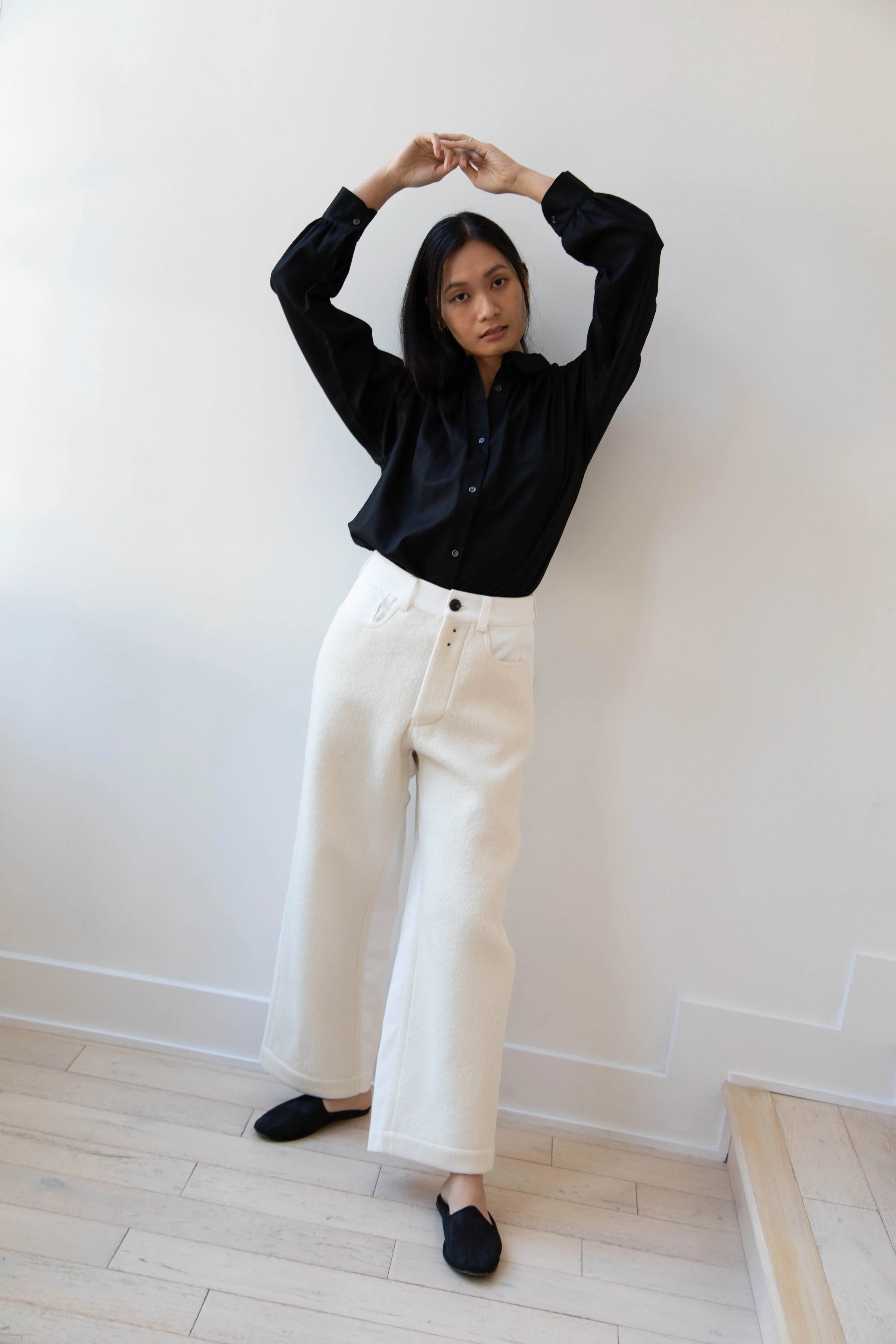 École de Curiosités | Peg Pants in White & Ecru