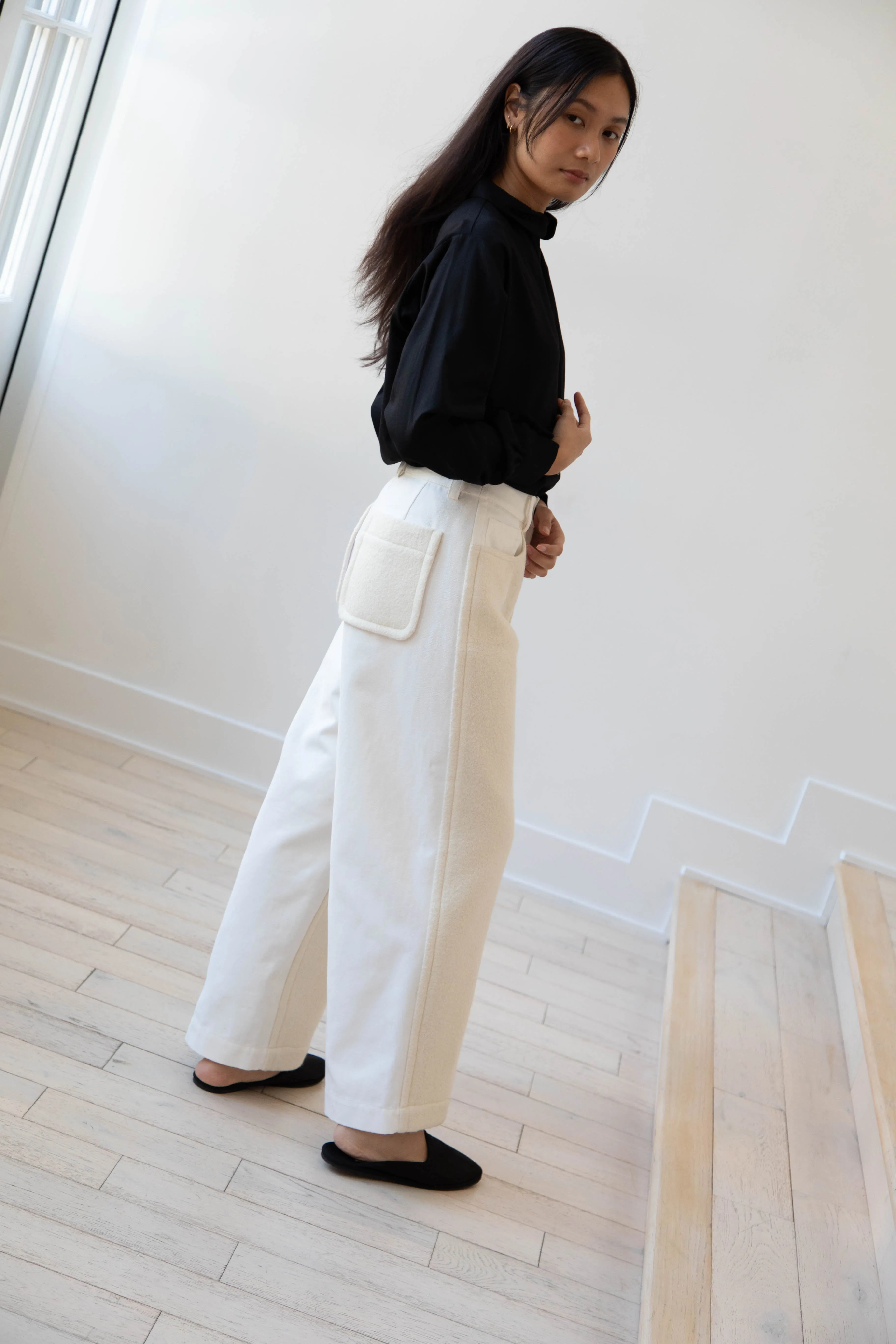 École de Curiosités | Peg Pants in White & Ecru