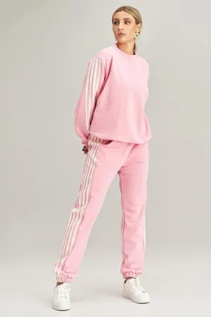 Cozy Striped Tracksuit Set with Coordinating Sweatshirt and Pants