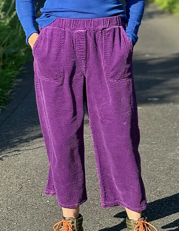 Cut Loose Easy Crop Cords in Plum