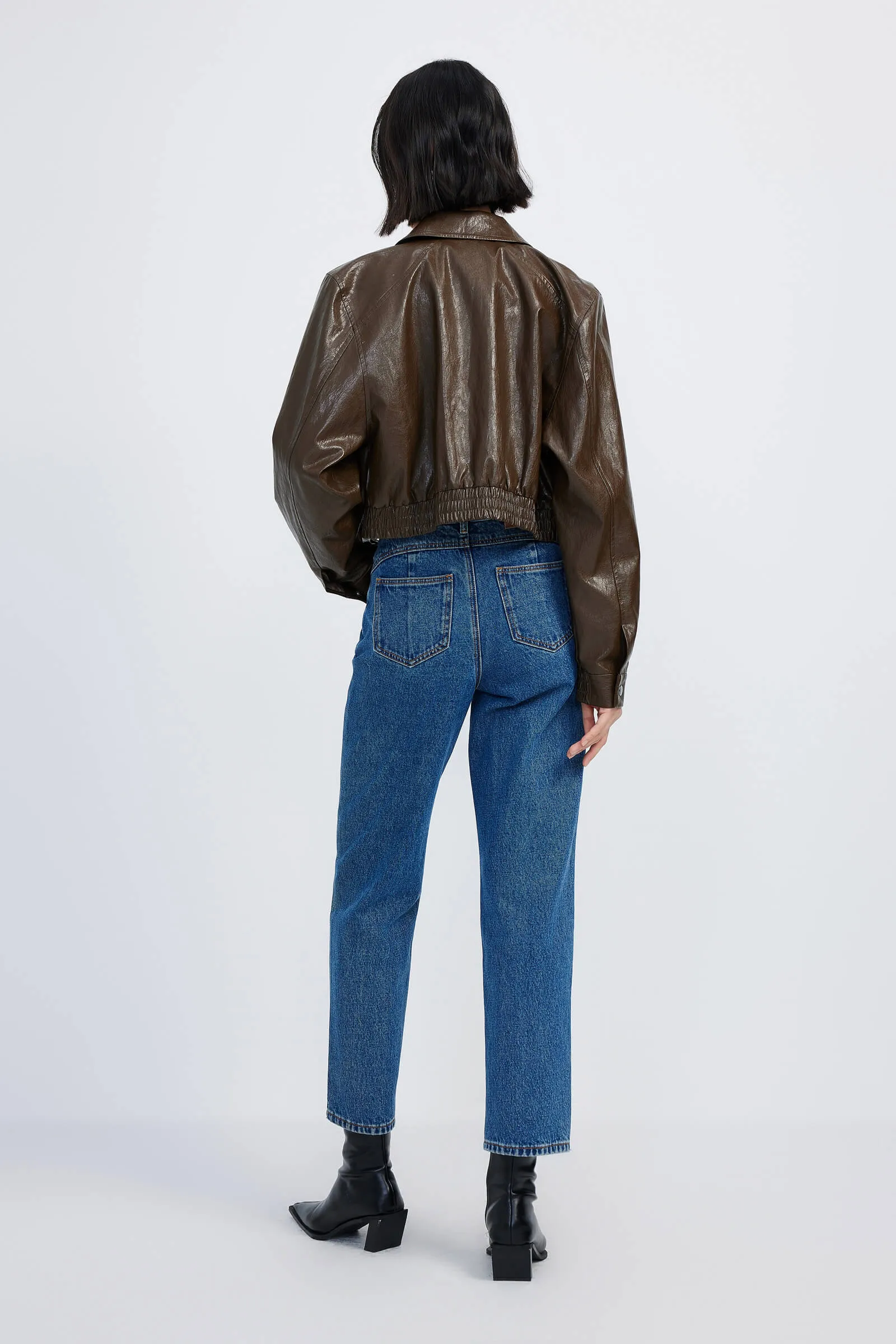 LILY Slim Straight Nine-Quarter Jeans