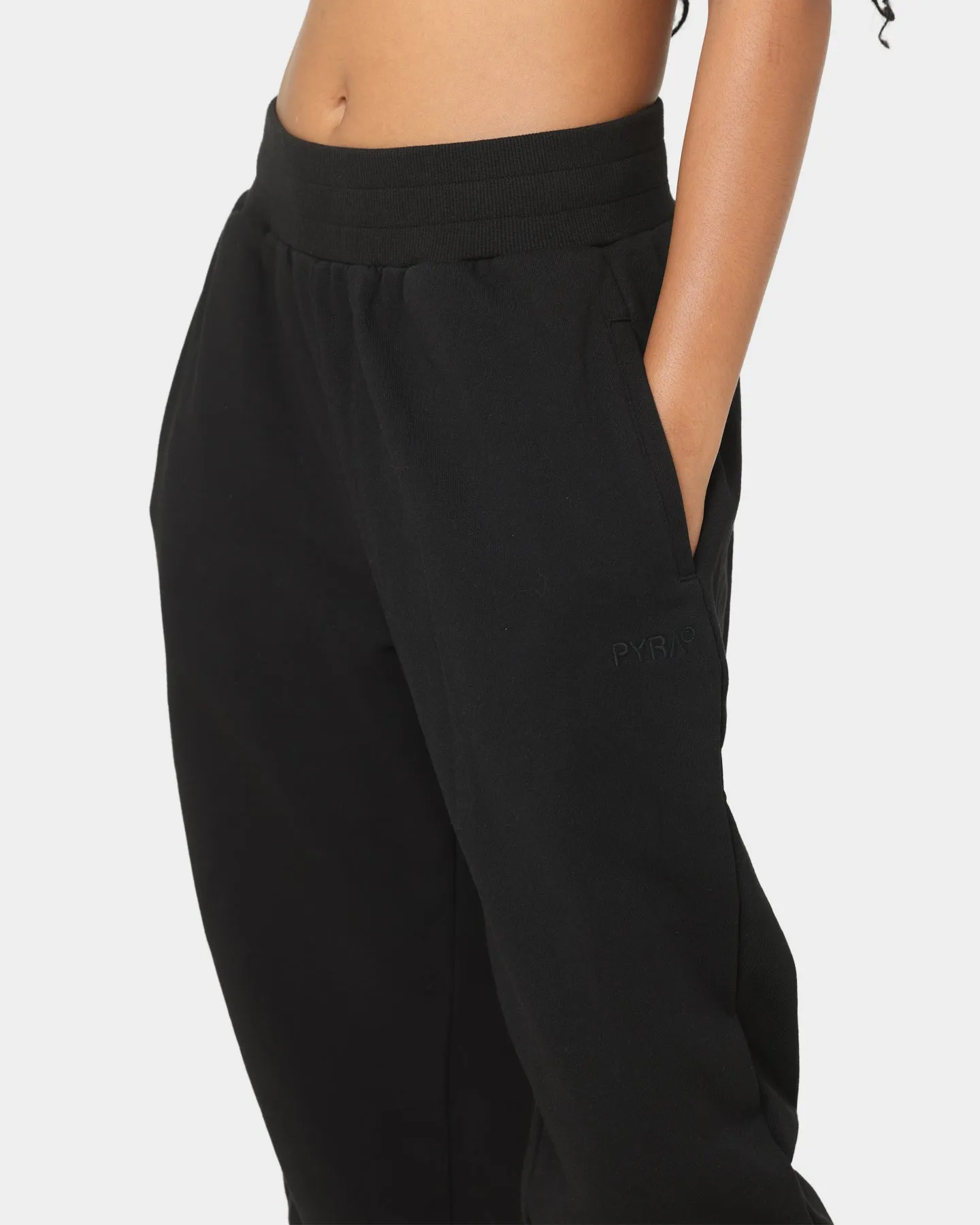 PYRA Women's Highline Track Pants Black