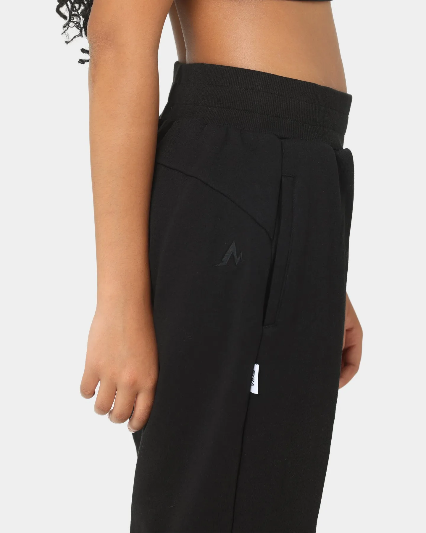 PYRA Women's Highline Track Pants Black