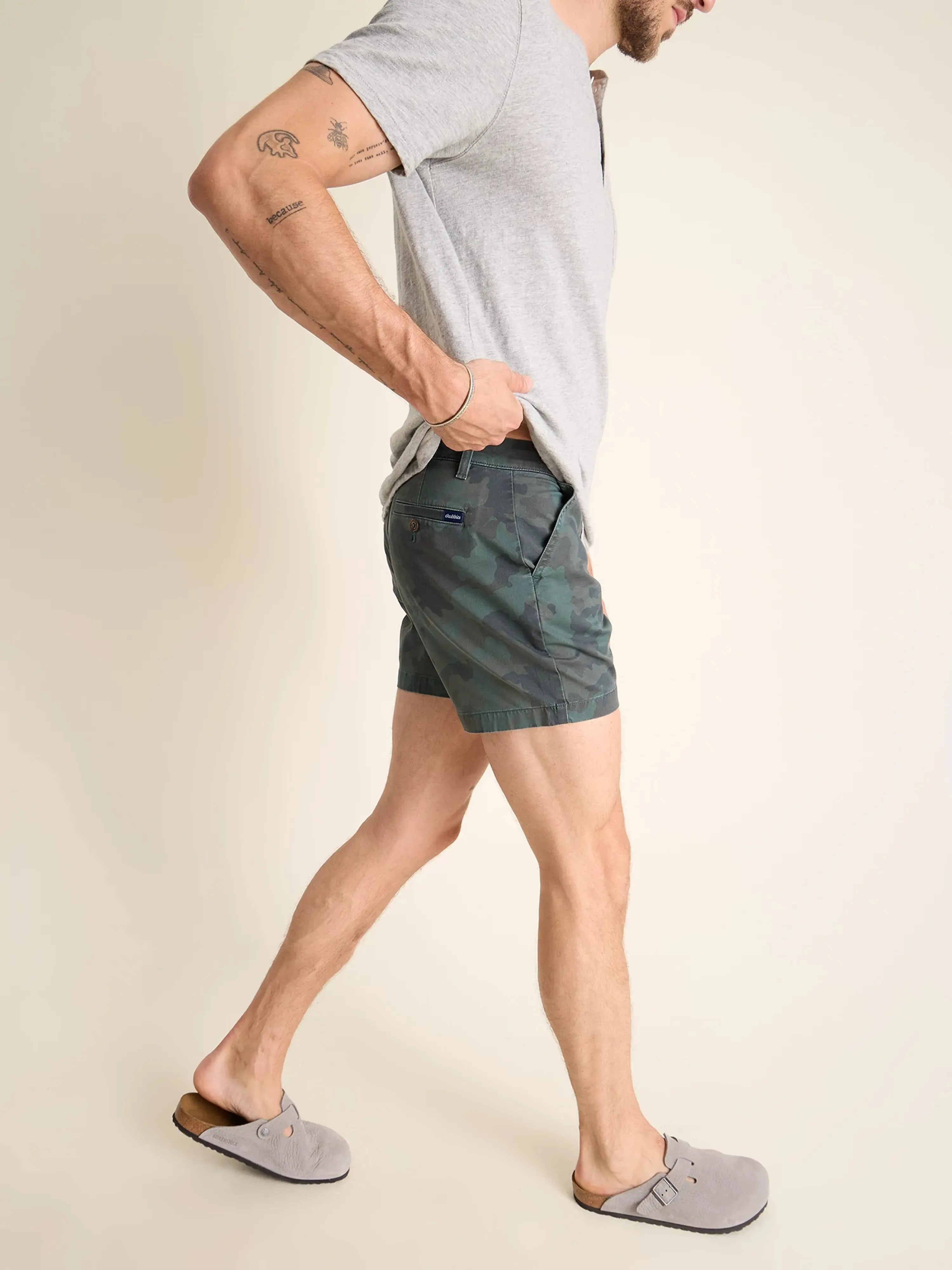The Camoflaugers 5.5" (Chino)