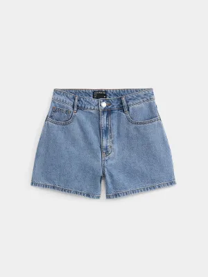 The Tina Relaxed Denim Short in Light wash