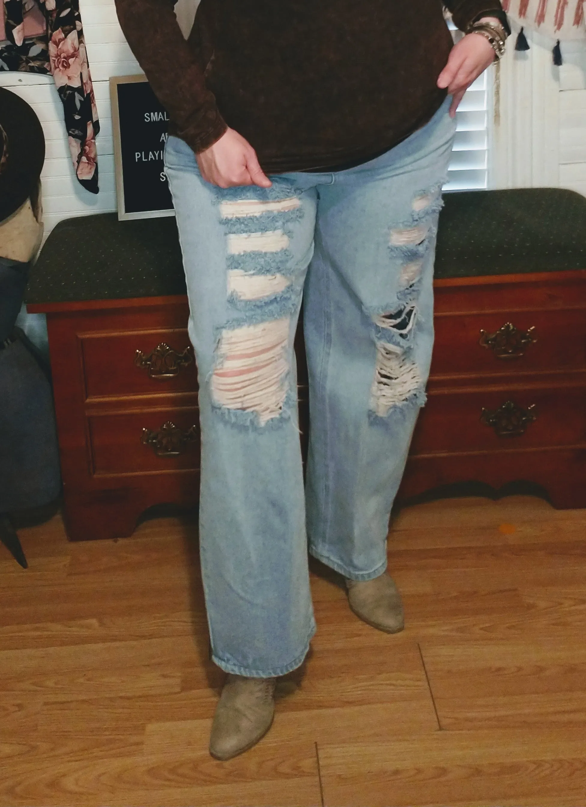 Wide Leg Distressed Jeans